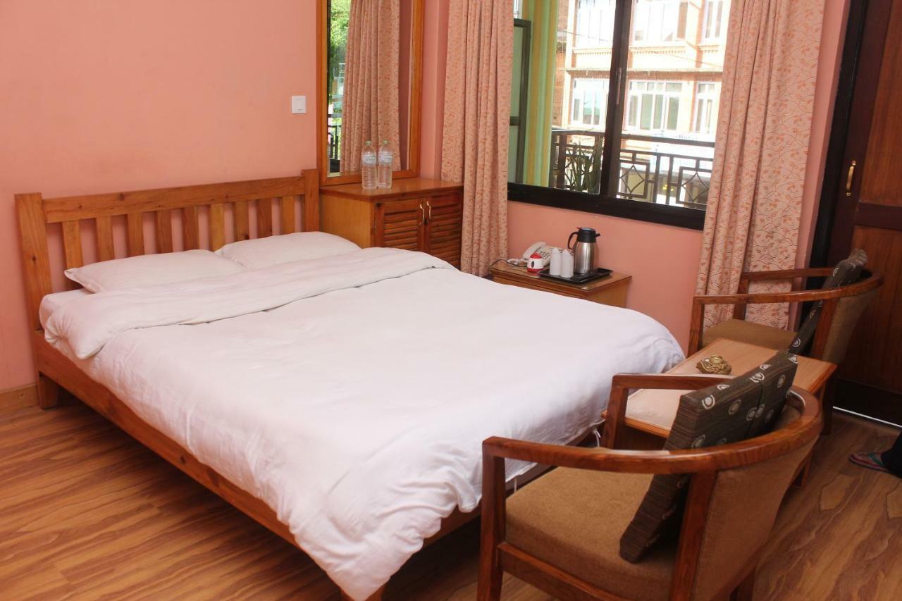 Hotel Valley View Inn Nagarkot Exterior photo